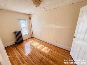 437 Cambridge St, Unit 2 in Boston, MA - Building Photo - Building Photo