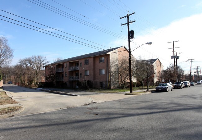 4020 1st St SE in Washington, DC - Building Photo - Building Photo