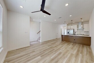 1237 Dorothy Ln in College Station, TX - Building Photo - Building Photo