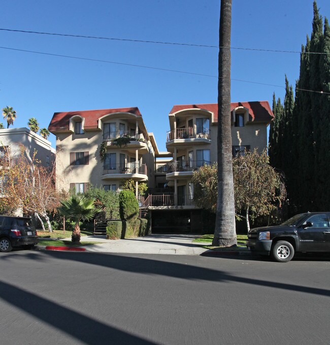 1964 Rodney Dr in Los Angeles, CA - Building Photo - Building Photo