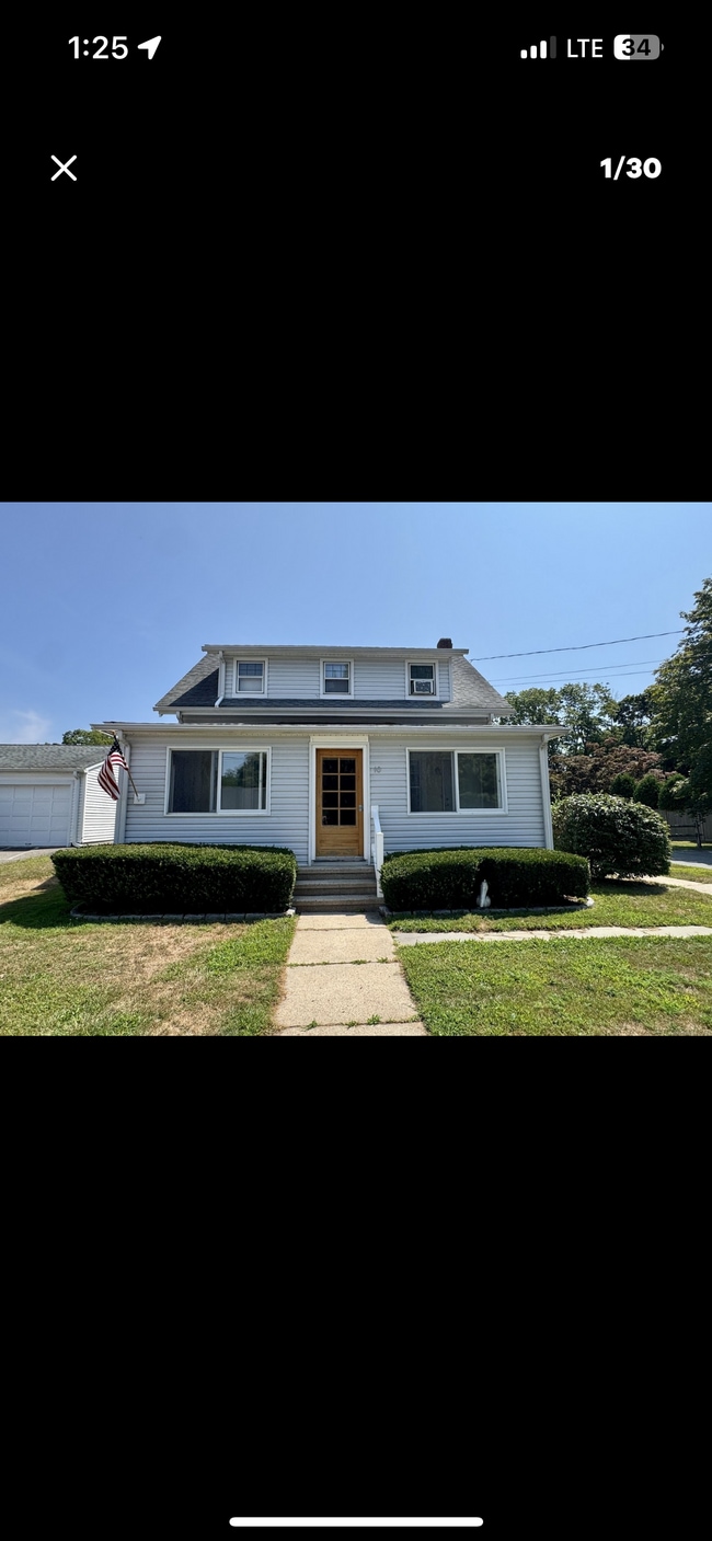 10 Morgan Park, Unit 1st Floor in Clinton, CT - Building Photo - Building Photo