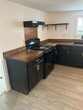 14 Charles St in Greenville, SC - Building Photo - Building Photo