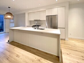 1228 Hudson St in Coquitlam, BC - Building Photo - Building Photo