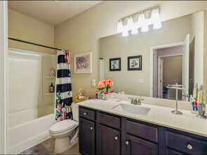 106 Logan Pass Dr in Loganville, GA - Building Photo - Building Photo