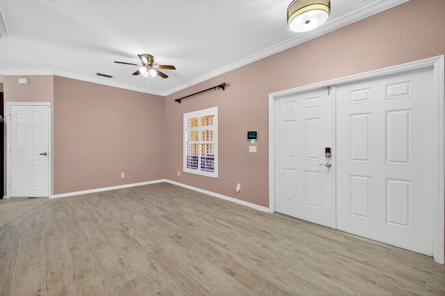 8250 Silver Birch Way in Lehigh Acres, FL - Building Photo - Building Photo