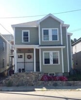 486-488 Fletcher Street, Unit 486 in Lowell, MA - Building Photo