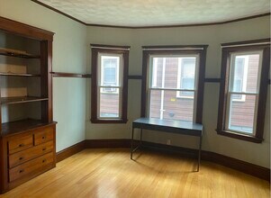 61 Frederick Ave, Unit 1 in Medford, MA - Building Photo - Building Photo