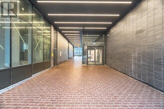 35 Parliament St in Toronto, ON - Building Photo - Building Photo