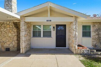 808 Bridle Ave in White Settlement, TX - Building Photo - Building Photo