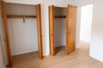 1000 Larchwood Rd in Mansfield, OH - Building Photo - Building Photo