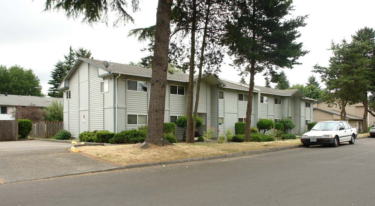 Bonney Brook Estates in Portland, OR - Building Photo