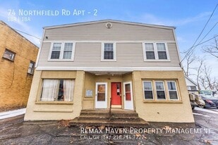 74 Northfield Rd in Bedford, OH - Building Photo