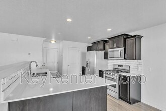 268 Wren Hill Ln in Saratoga Springs, UT - Building Photo - Building Photo