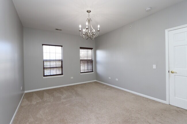 3333 Stratford Ct in Lake Bluff, IL - Building Photo - Building Photo