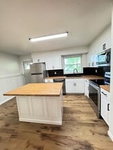 109 Britanna Dr in Belleville, IL - Building Photo - Building Photo