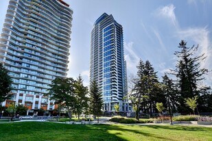 13308 Central Ave in Surrey, BC - Building Photo