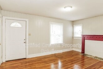 726 W 25 1/2 St in Winston-Salem, NC - Building Photo - Building Photo