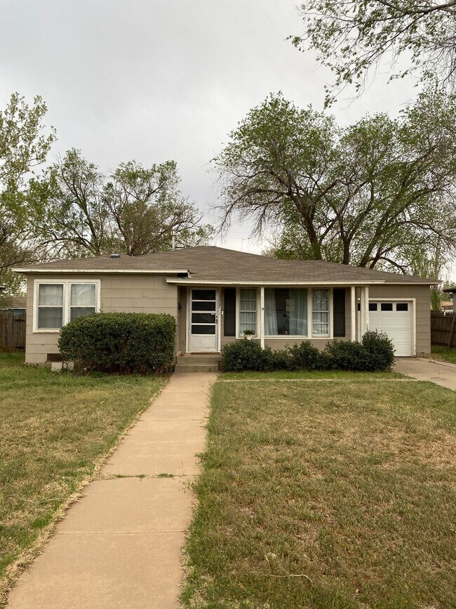 property at 3007 47th St