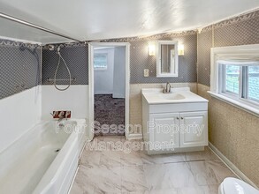 631 Washington Ave in Hagerstown, MD - Foto de edificio - Building Photo