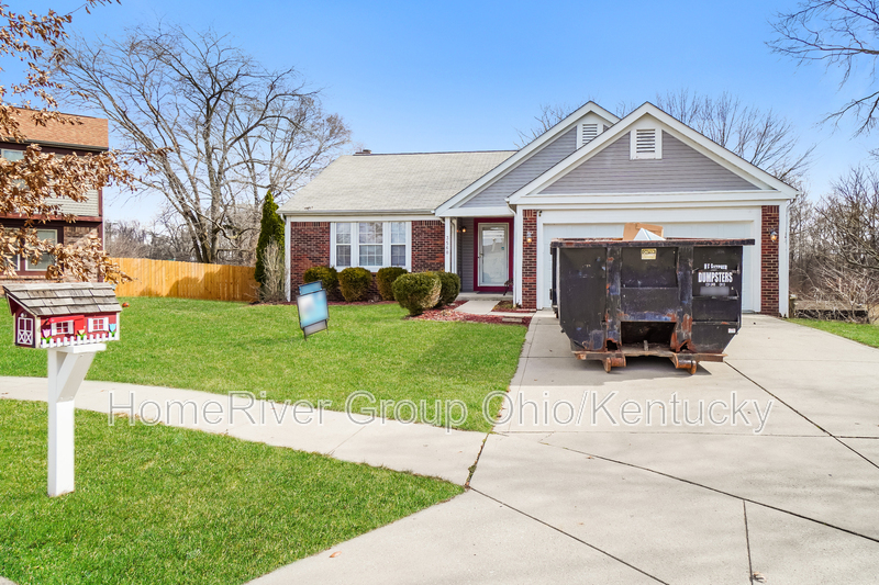 3560 Woody Way in Canal Winchester, OH - Building Photo