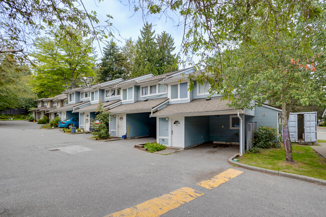 Sunrise Terrace in Coquitlam, BC - Building Photo - Building Photo