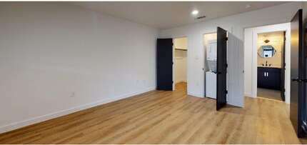 5103 Live Oak St in Dallas, TX - Building Photo - Building Photo