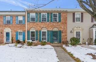 1407 Doolittle Dr in Bridgewater, NJ - Building Photo