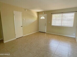 3646 E Montecito Ave in Phoenix, AZ - Building Photo - Building Photo