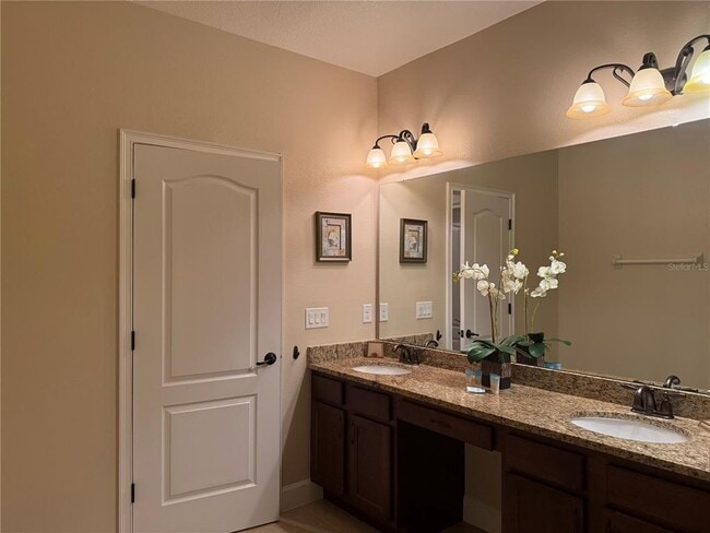property at 4353 Acorn Ct