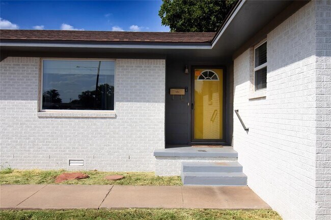 713 W Oriole St in Altus, OK - Building Photo - Building Photo