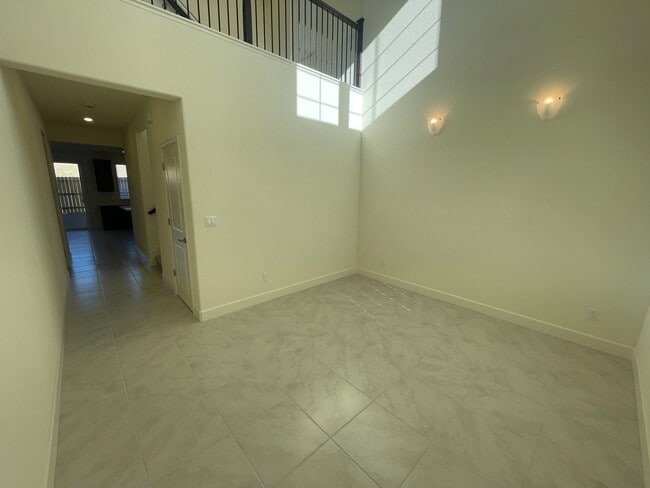 6939 Snowdon Razor St in Sparks, NV - Building Photo - Building Photo