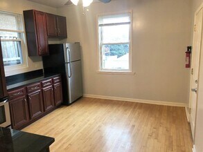 3351 N Lawndale Ave, Unit 1 in Chicago, IL - Building Photo - Building Photo