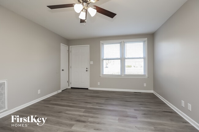 1831 Palamino Dr in Clarksville, TN - Building Photo - Building Photo