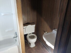 107 South St, Unit 2 in Bells, TX - Building Photo - Building Photo