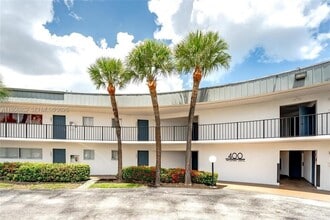 400 Waterway Dr S in Lantana, FL - Building Photo - Building Photo