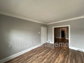 3628 E 142nd St in Cleveland, OH - Building Photo - Building Photo