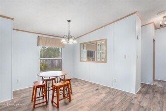 409 Glen Harbor in Bossier City, LA - Foto de edificio - Building Photo