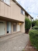 19564 NW Mahama Pl in Portland, OR - Building Photo
