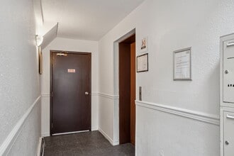 Sunridge in Abbotsford, BC - Building Photo - Building Photo