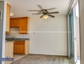 6555 Mt Ada Rd in San Diego, CA - Foto de edificio - Building Photo