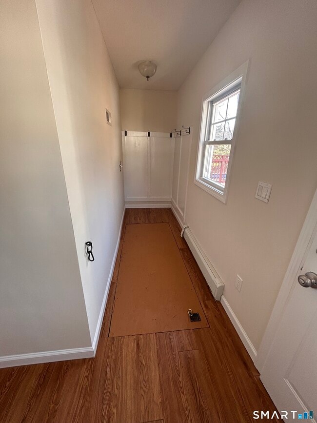 2101 Scott Rd in Cheshire, CT - Building Photo - Building Photo