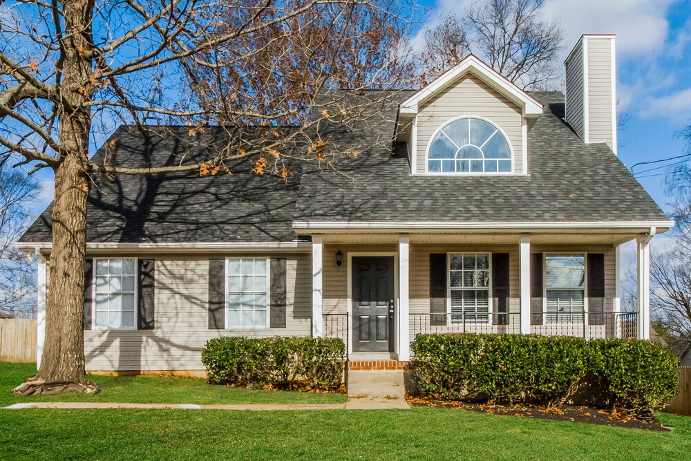 108 Cedar Bend Ct in La Vergne, TN - Building Photo