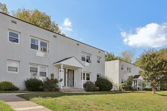 Blackwood Gardens in Blackwood, NJ - Foto de edificio - Building Photo