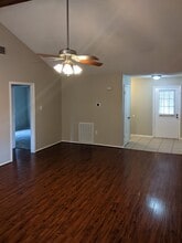 17903 Glenpatti Dr in Houston, TX - Building Photo - Building Photo