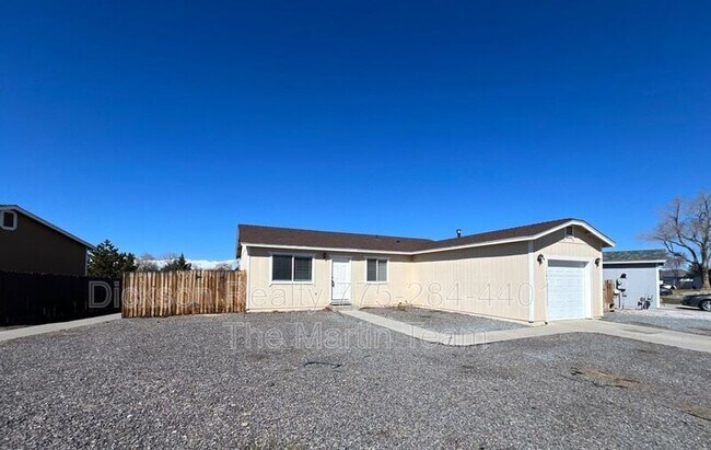 13405 Mt Lassen St in Reno, NV - Building Photo - Building Photo