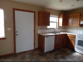 3 Sunset Cir in Alpine, TX - Building Photo - Building Photo