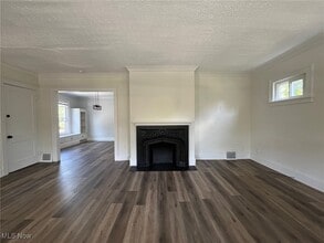 3265 E Overlook Rd in Cleveland Heights, OH - Building Photo - Building Photo