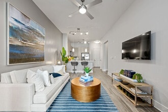 Circa Uptown in Charlotte, NC - Building Photo - Building Photo