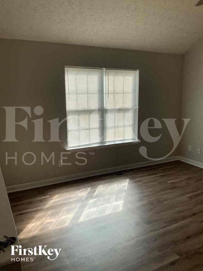 5034 Old Orr Rd in Flowery Branch, GA - Building Photo - Building Photo