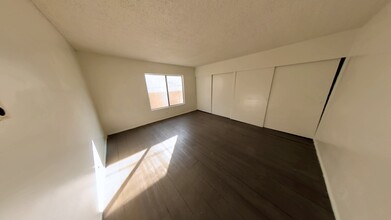 1201 Ohio Ave in Long Beach, CA - Foto de edificio - Building Photo